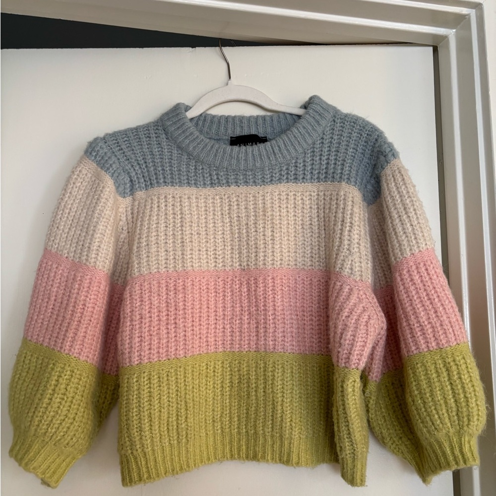 Animari from Van Der Vort Puff three-quarter length sleeve colorblock sweater